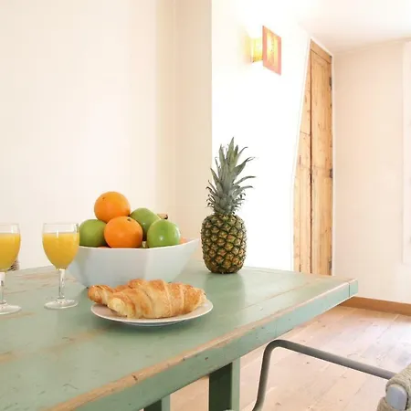 Appartamento Eiffel Tower - Rue Cler Area Private Parigi